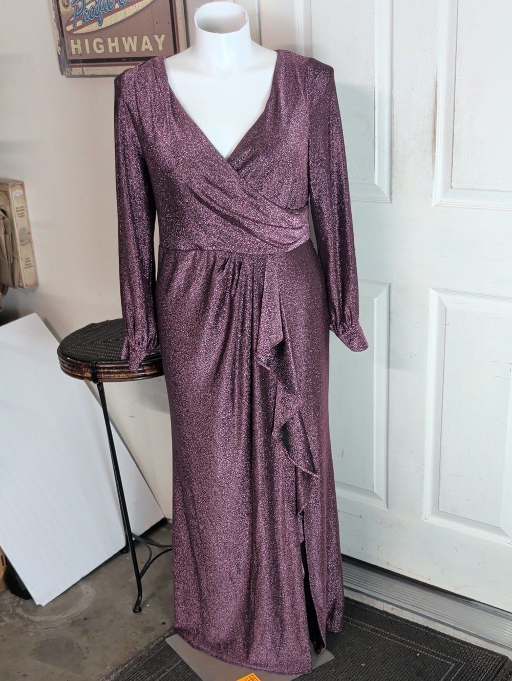 Adrianna Papell Gown Women’s Metallic Faux Wrap Long Sleeve Women 16 W